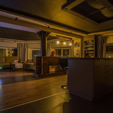 Uroczy Apartament Wita Stwosza Most クウォツコ エクステリア 写真