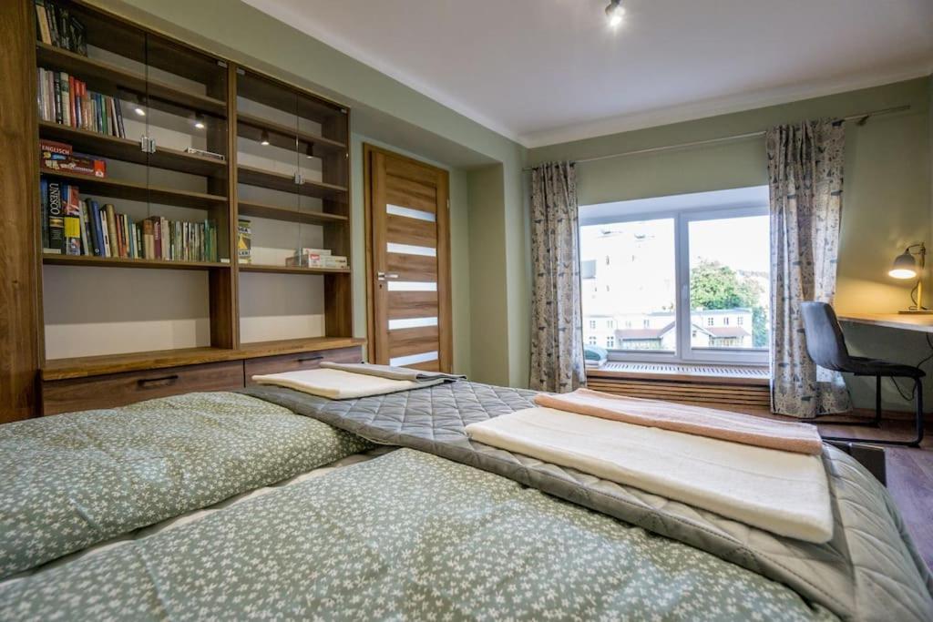 Uroczy Apartament Wita Stwosza Most クウォツコ エクステリア 写真